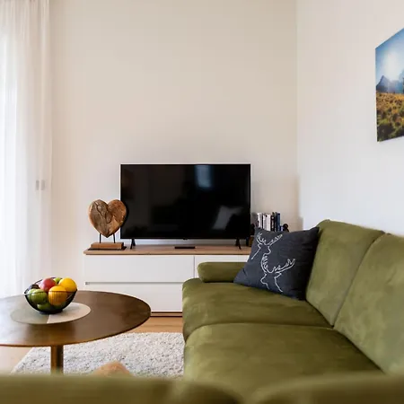 Appartamento Family Nest Goldeck & By Interhome